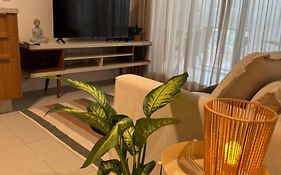 Apartamento de 1 dormitório, 14o andar, localização fantástica, piscina panorâmica e vaga
